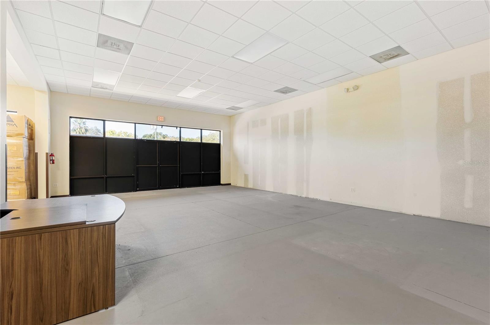 ZEPHYRHILLS COLONY CO LAN - Commercial Lease