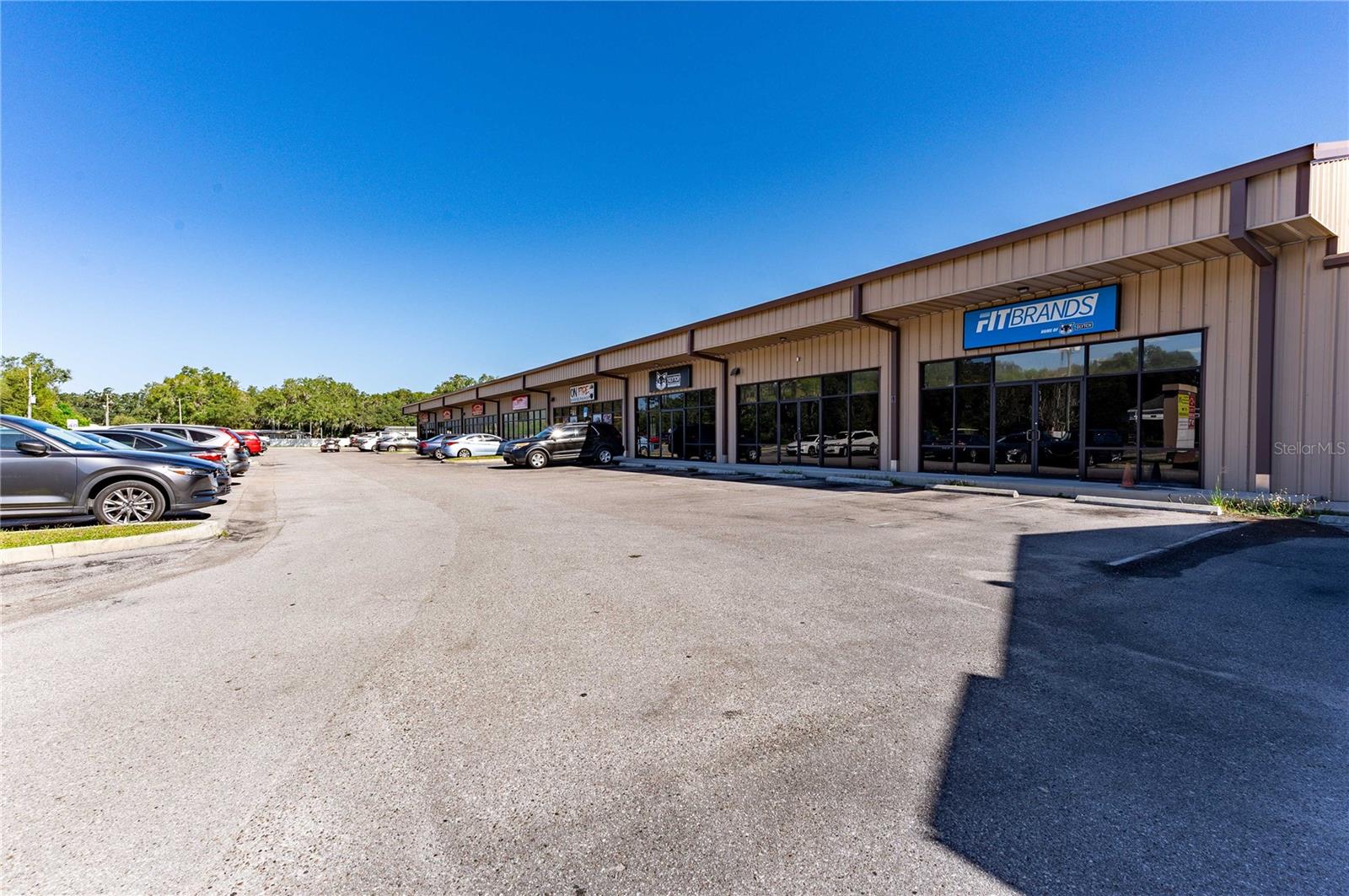 ZEPHYRHILLS COLONY CO LAN - Commercial Lease