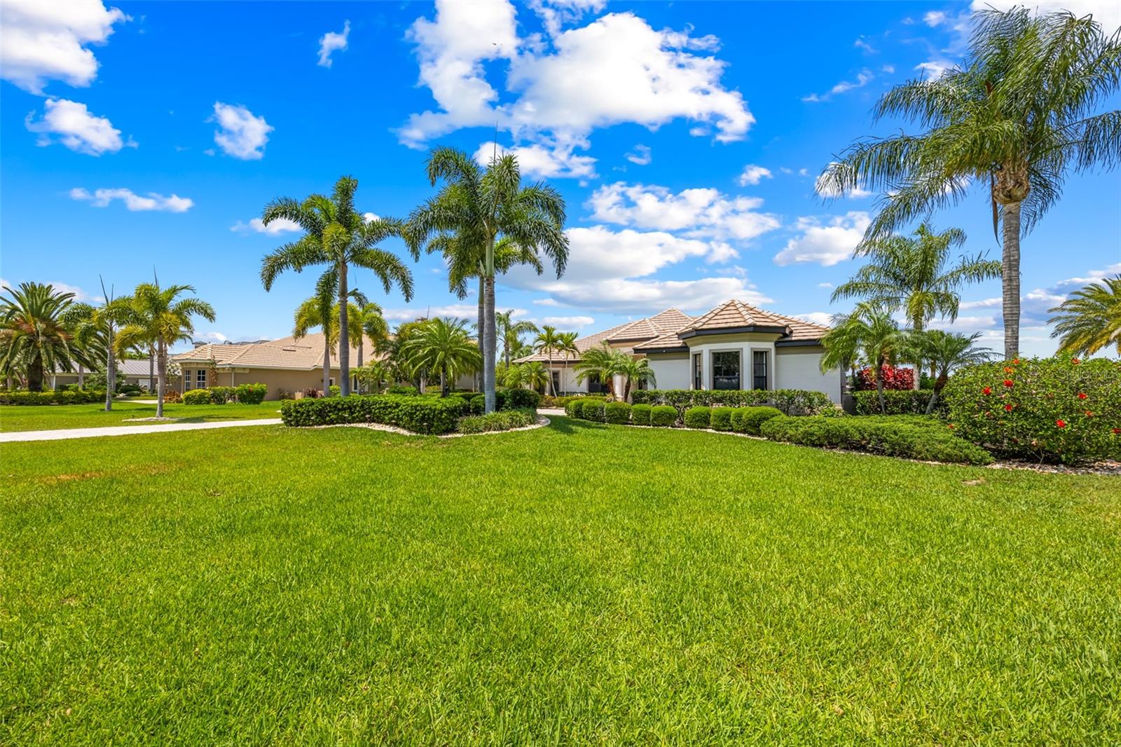 2873 BELLWIND CIRCLE