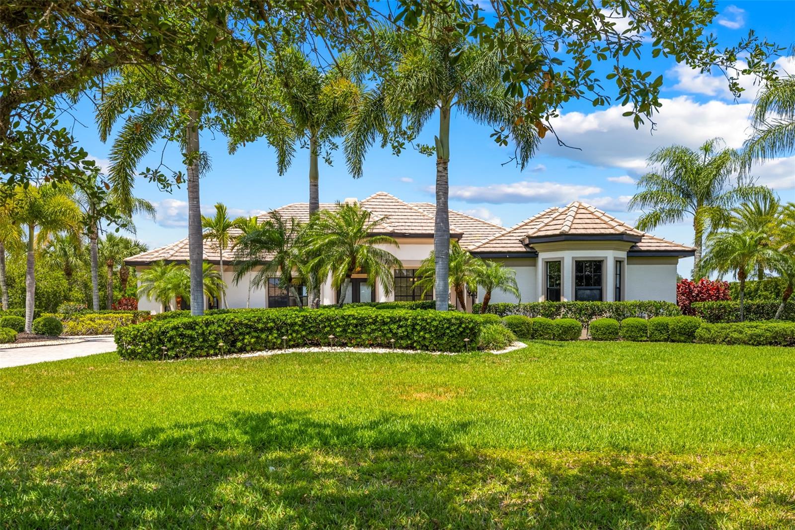 2873 BELLWIND CIRCLE