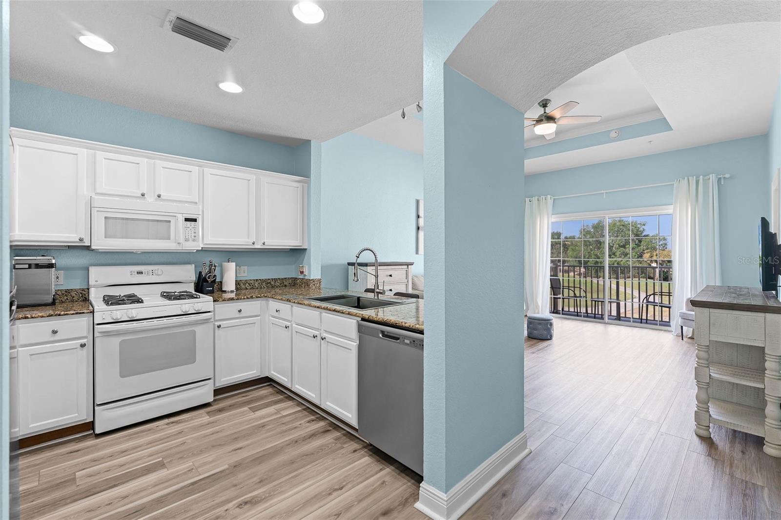 SEVEN EAGLES A CONDO - Residential