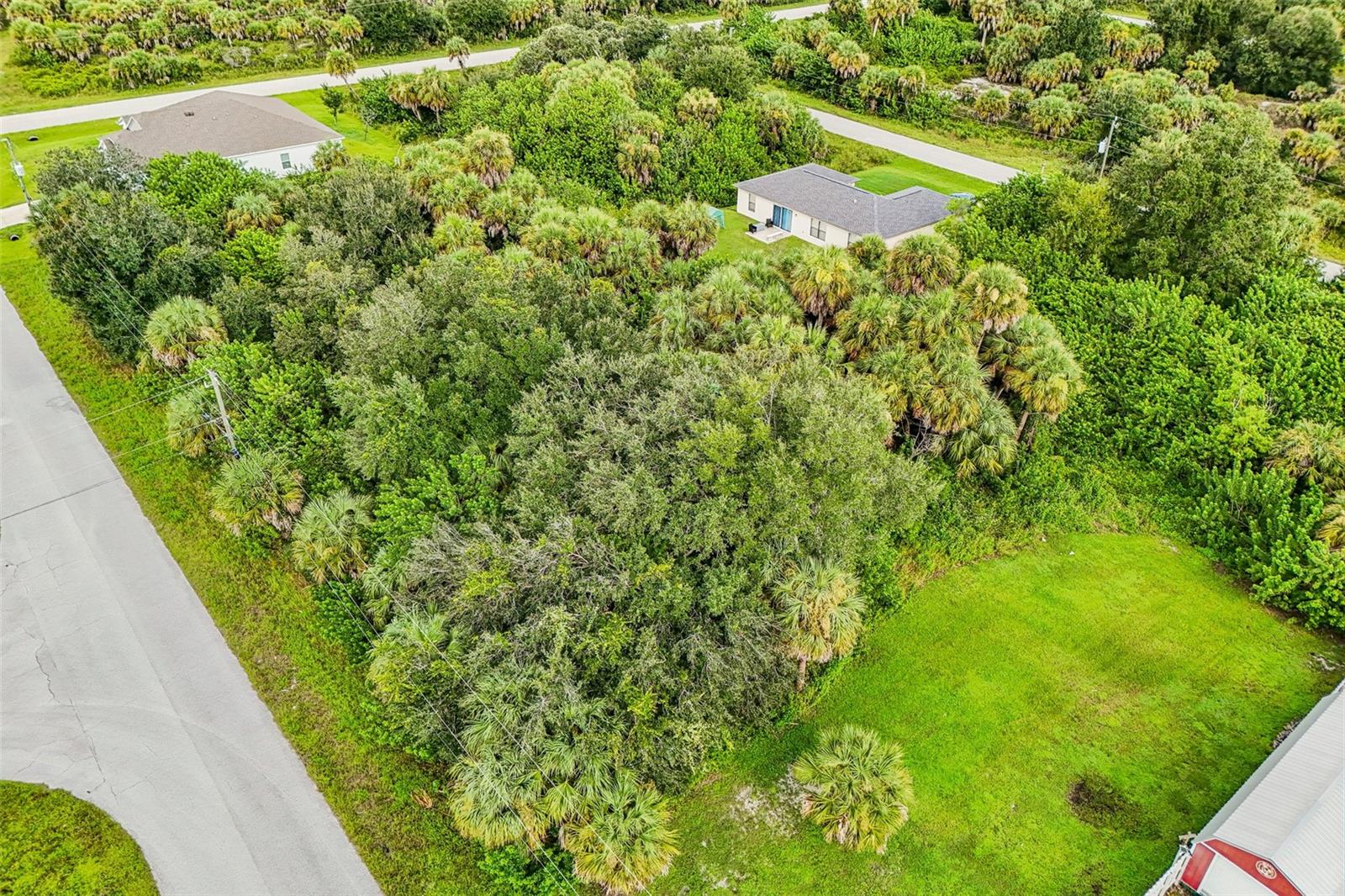 19035 WOODBINE AVENUE