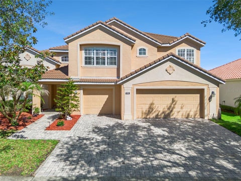 Photo of 2496 Baronsmede Court, Winter Garden, FL 34787 (MLS # G5114233)