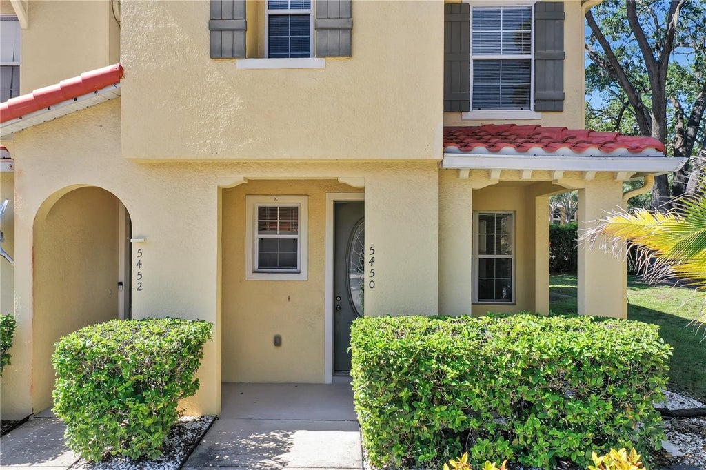 Photo of 5450 Paradise Cay Circle, Kissimmee, FL 34746 (MLS # S5159140)