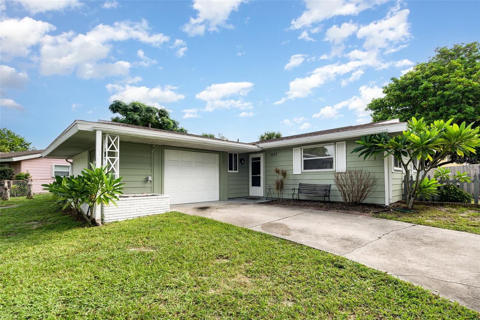 Don’t miss out on this rare opportunity to own one of the few 4-bedroom homes under $300K in the Port Malabar area! This beautifully updated 1,300 sqft home offers spacious living with 4 bedrooms and 1.5 bathrooms, making it ideal for families or anyone needing extra space.
The garage has been thoughtfully converted into a large 4th bedroom, complete with central AC, while still providing room for additional storage. Recent upgrades include a brand-new roof installed in 2023, ensuring peace of mind for years to come.
Enjoy the convenience of CITY WATER and SEWER—no more well or septic worries! The home’s layout offers plenty of living space, and its prime location makes it a standout choice for anyone seeking both comfort and convenience.
First-time homebuyers, take note: Down Payment Assistance programs may be available! Don't wait—contact the listing agent today for more details or to schedule a private showing.