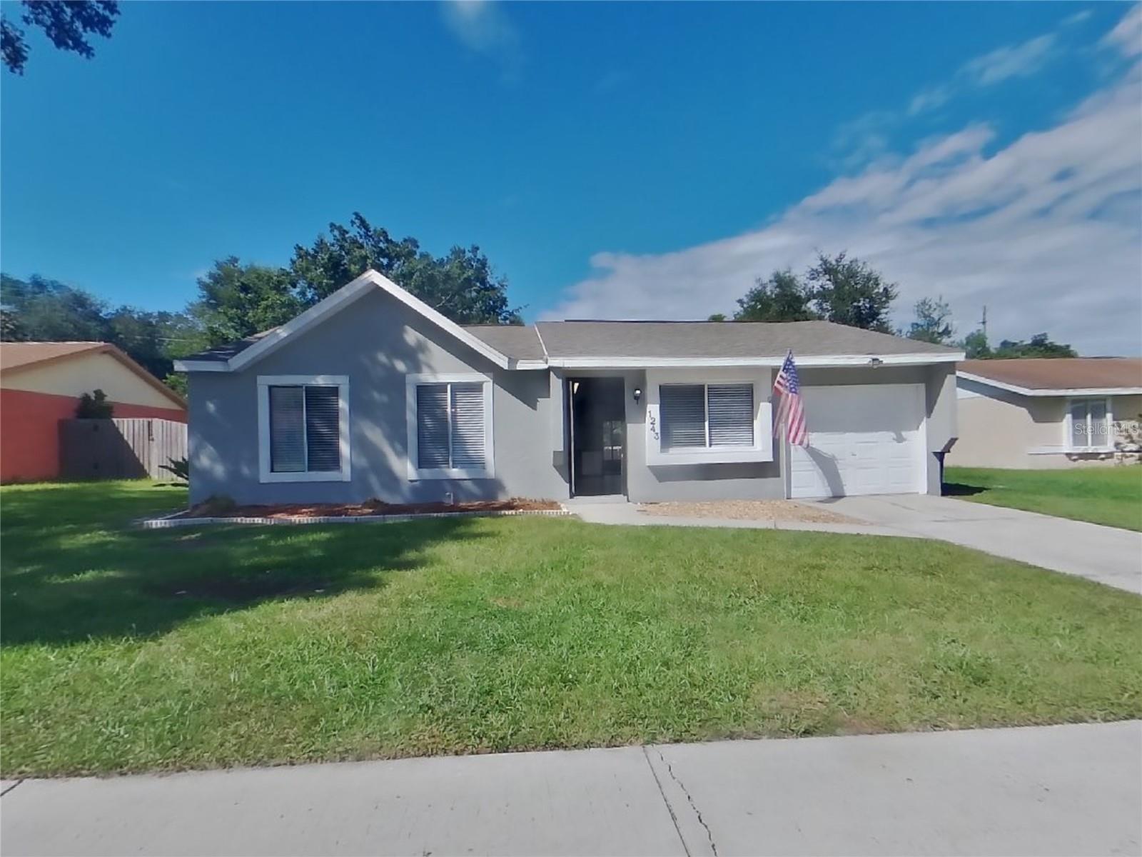 MULRENNAN GROVES NORTH SUB - Residential Lease