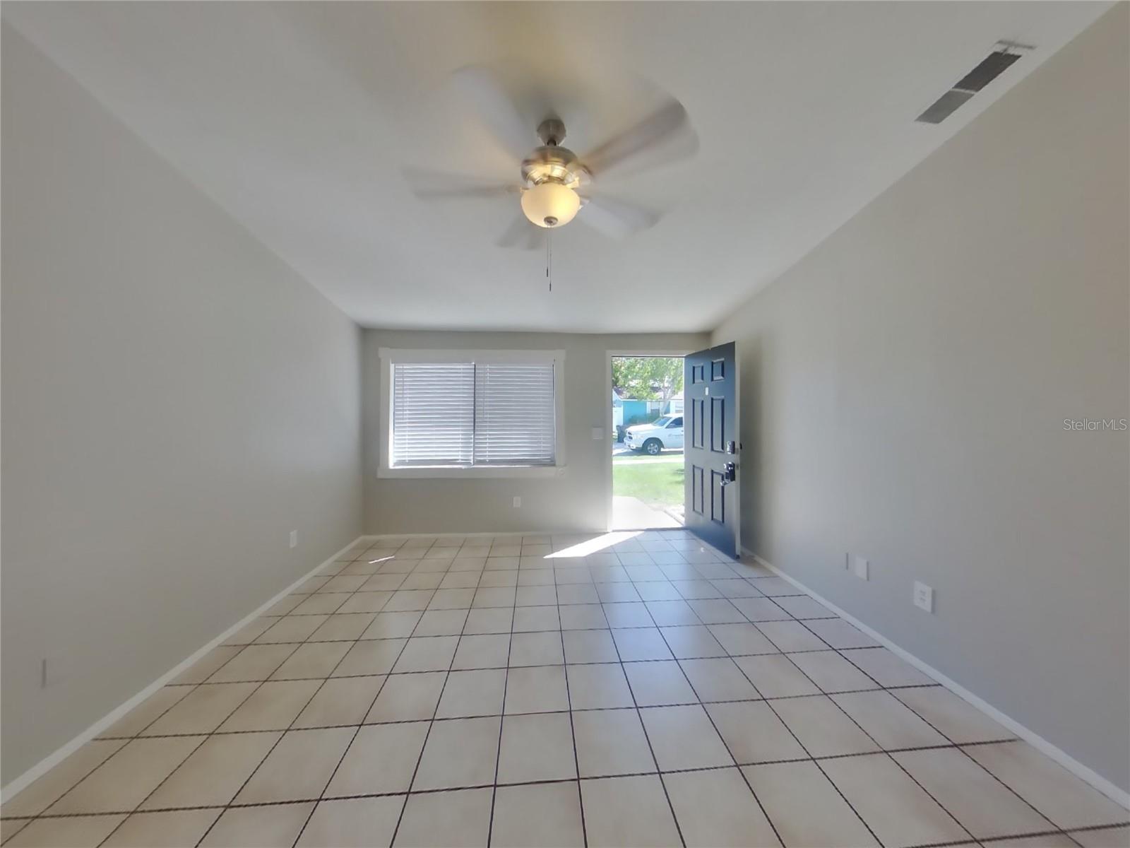 MULRENNAN GROVES NORTH SUB - Residential Lease