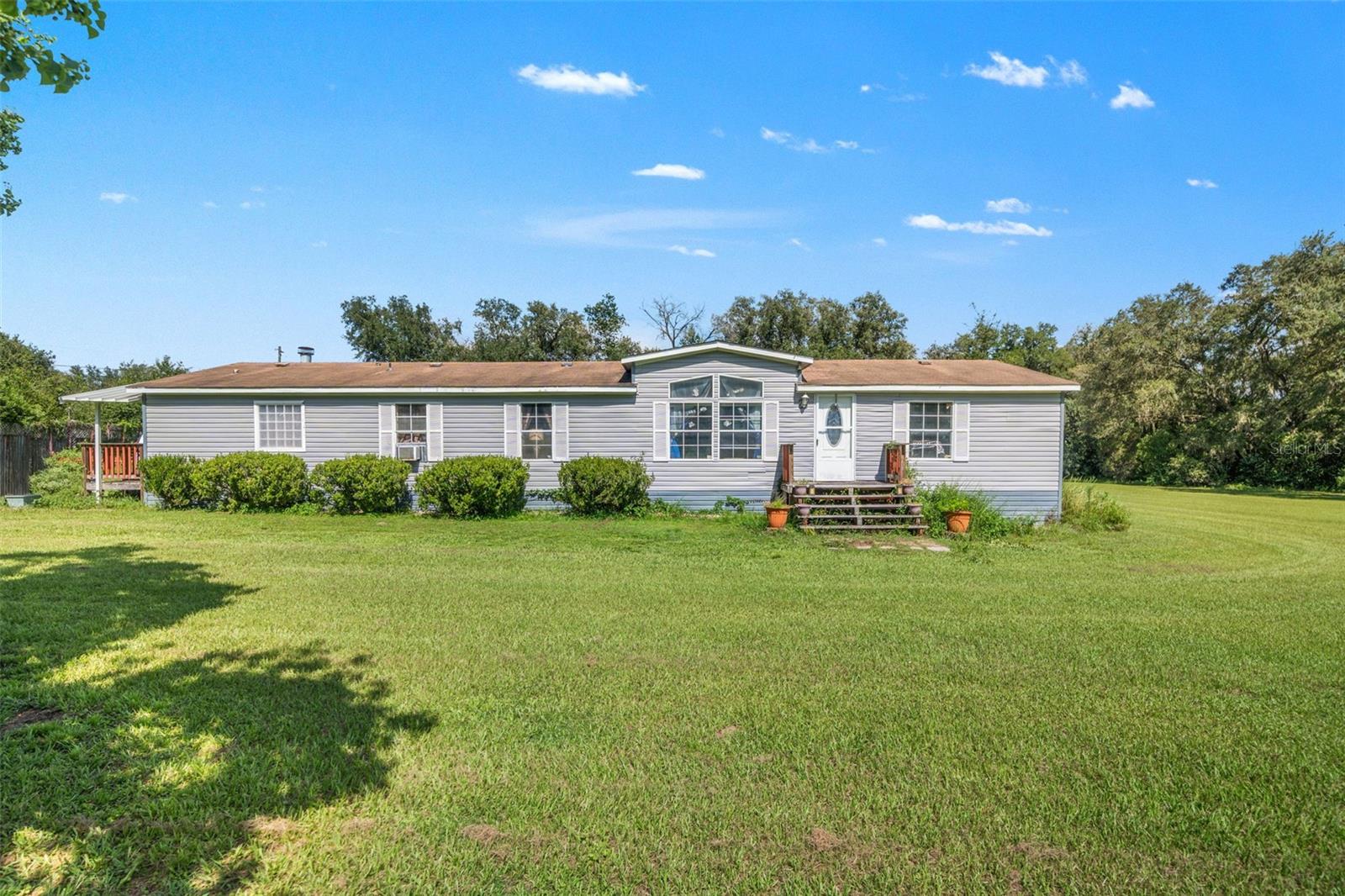 8512 HAMSTER DRIVE