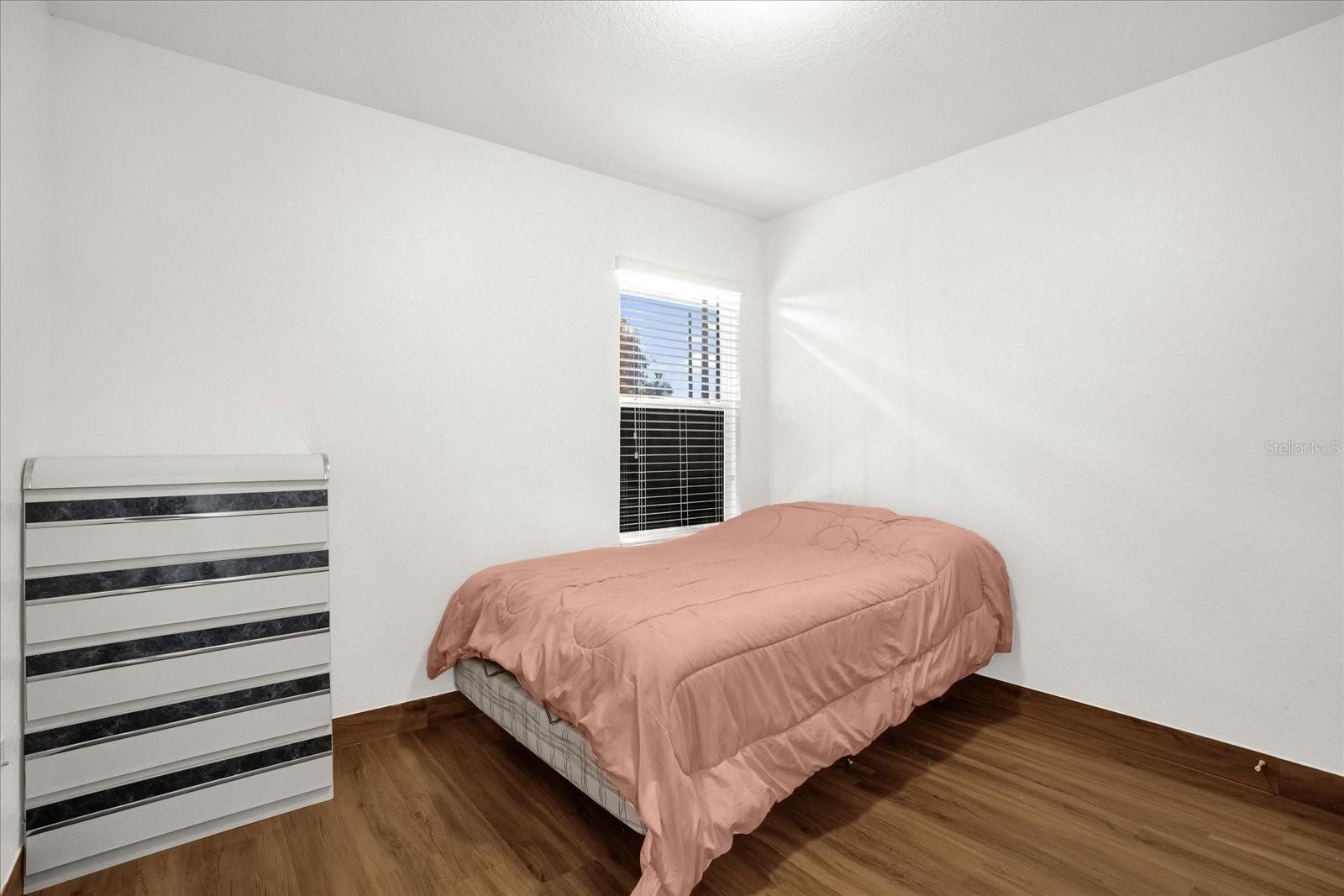 LAKE SMART ESTATES - Residential