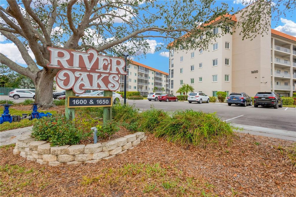 Photo of 1600 1st Avenue W #102A, Bradenton, FL 34205 (MLS # A4672599)