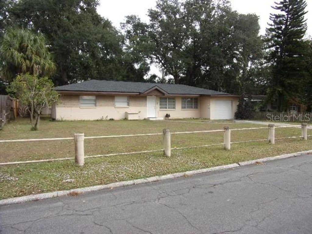 Photo of 3226 Independence Street, Lakeland, FL 33803 (MLS # L4957825)