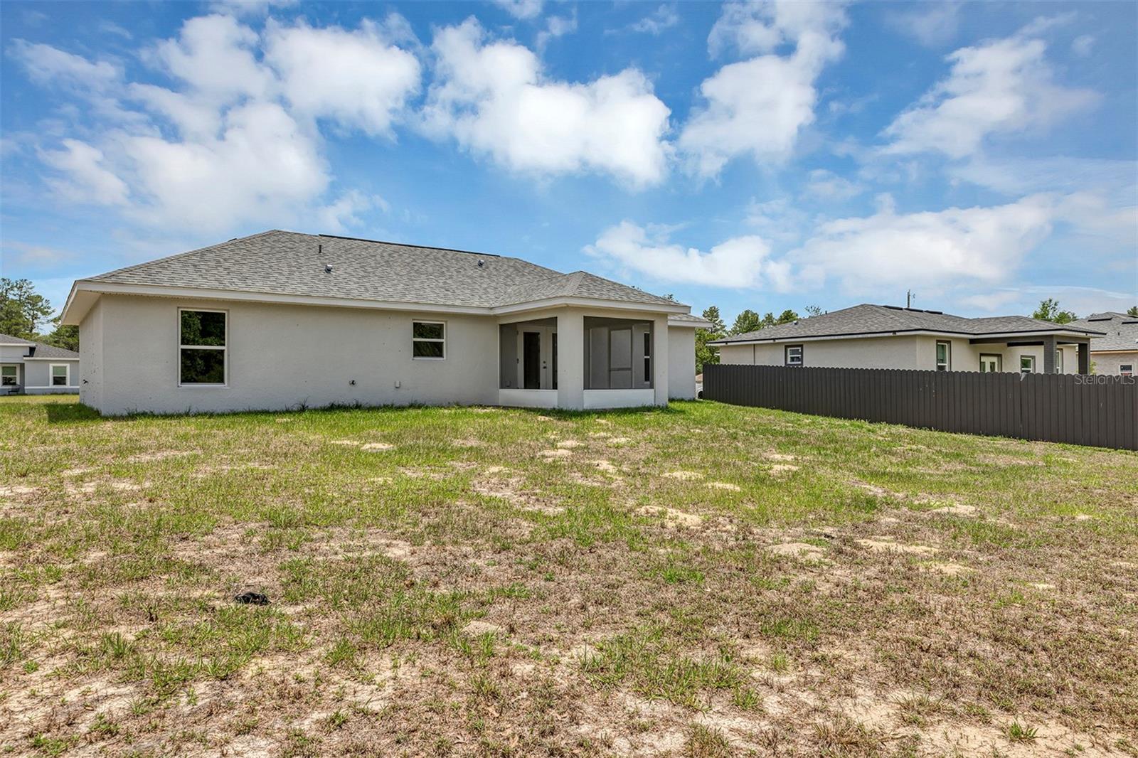 MARION OAKS UN 06 - Residential