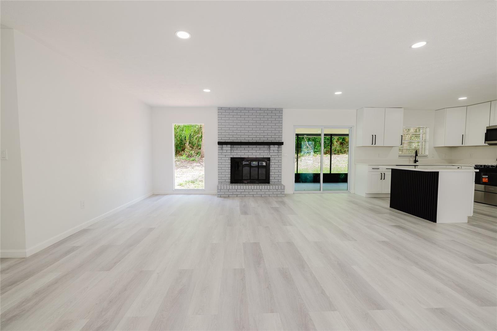 8212 STONER WOODS DRIVE