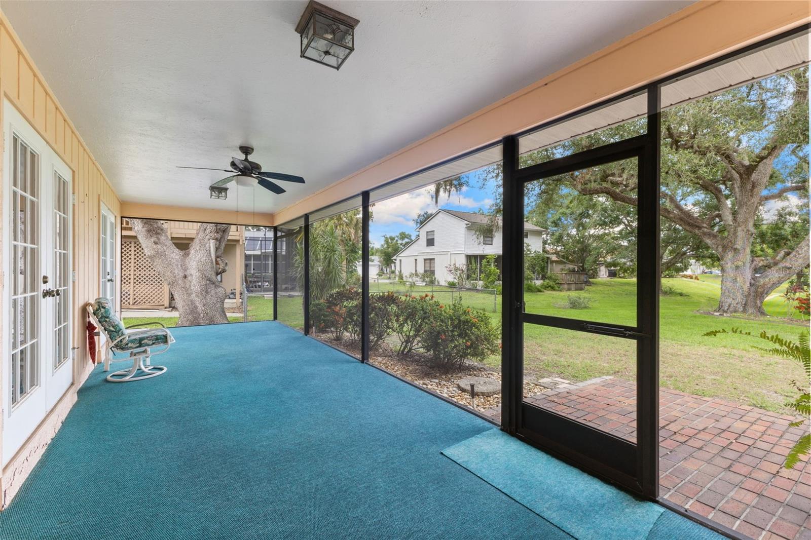 COLONIAL OAKS - Residential