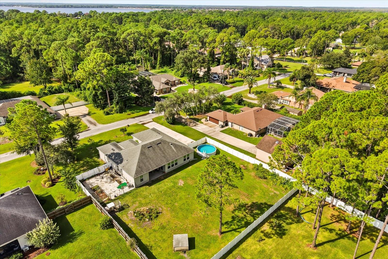 ST JOHNS RIVER ESTATES UNIT 01 - Residential