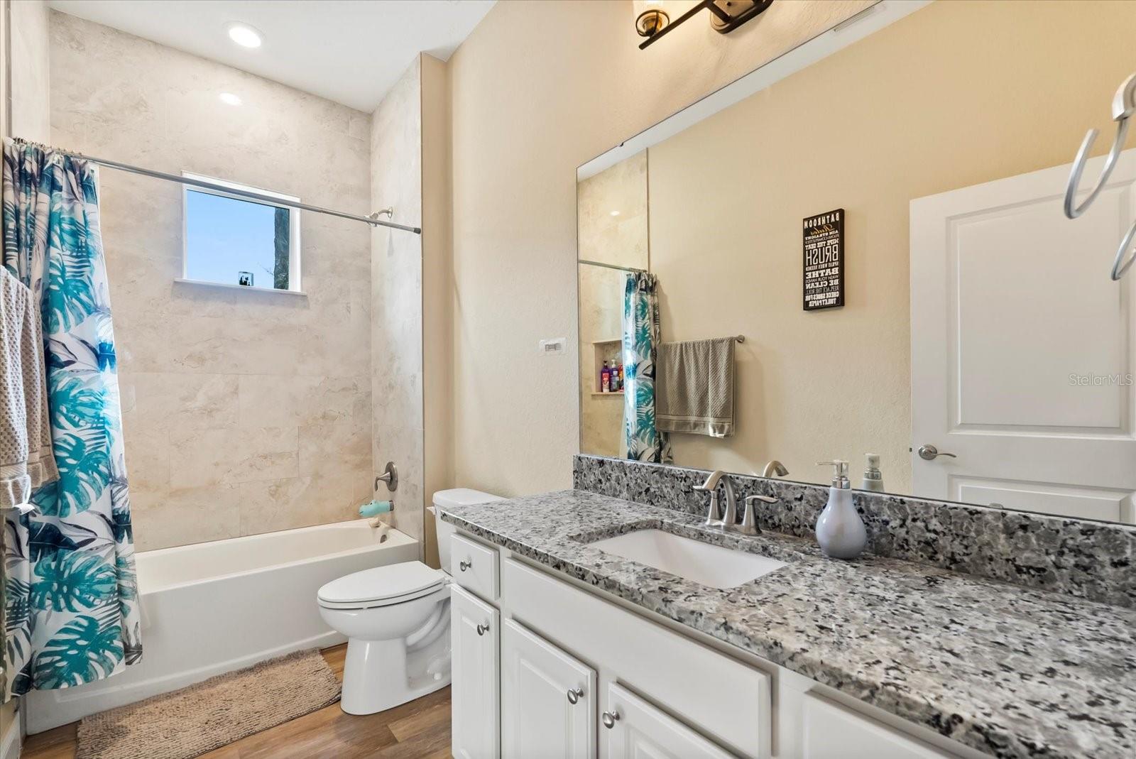 ST JOHNS RIVER ESTATES UNIT 01 - Residential
