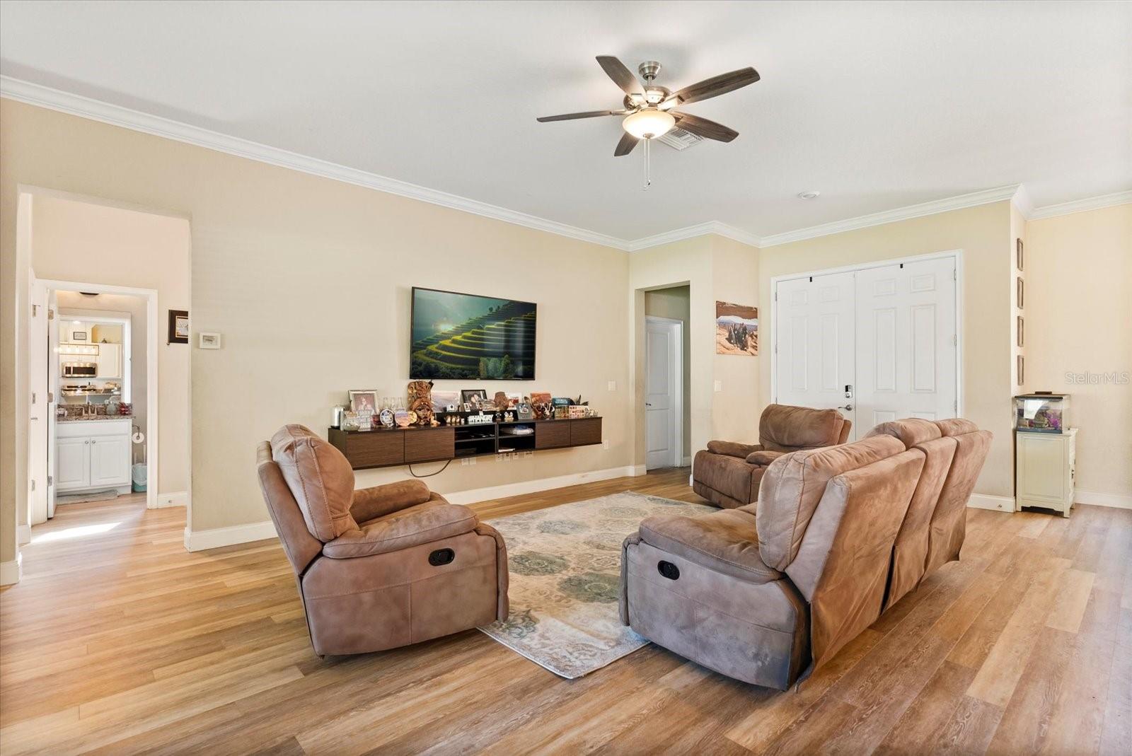 ST JOHNS RIVER ESTATES UNIT 01 - Residential