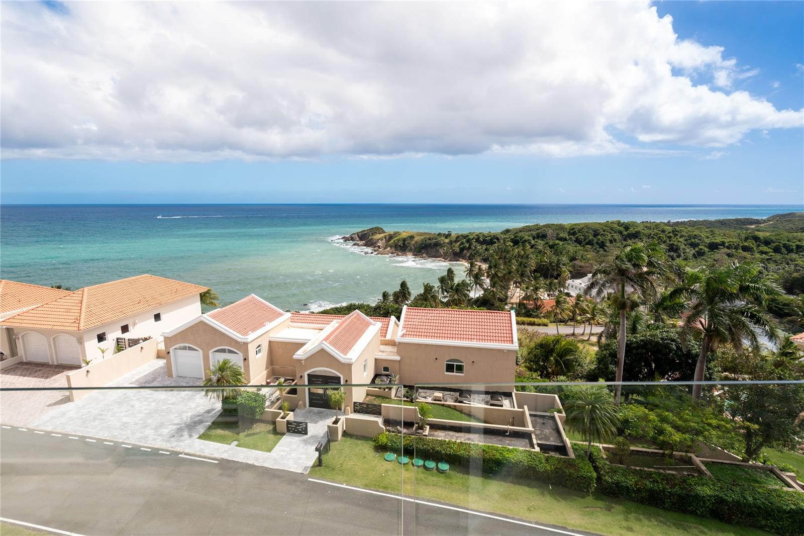 SHELL CASTLE CLUB - Residential