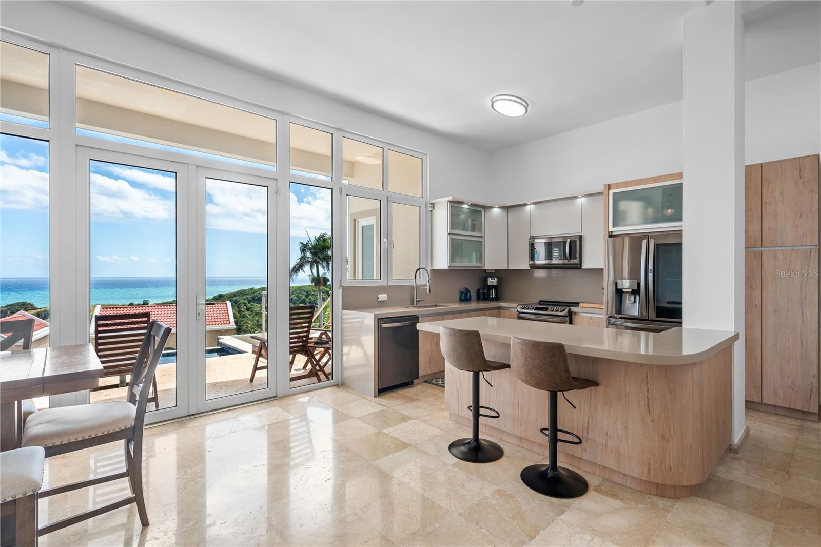 SHELL CASTLE CLUB - Residential
