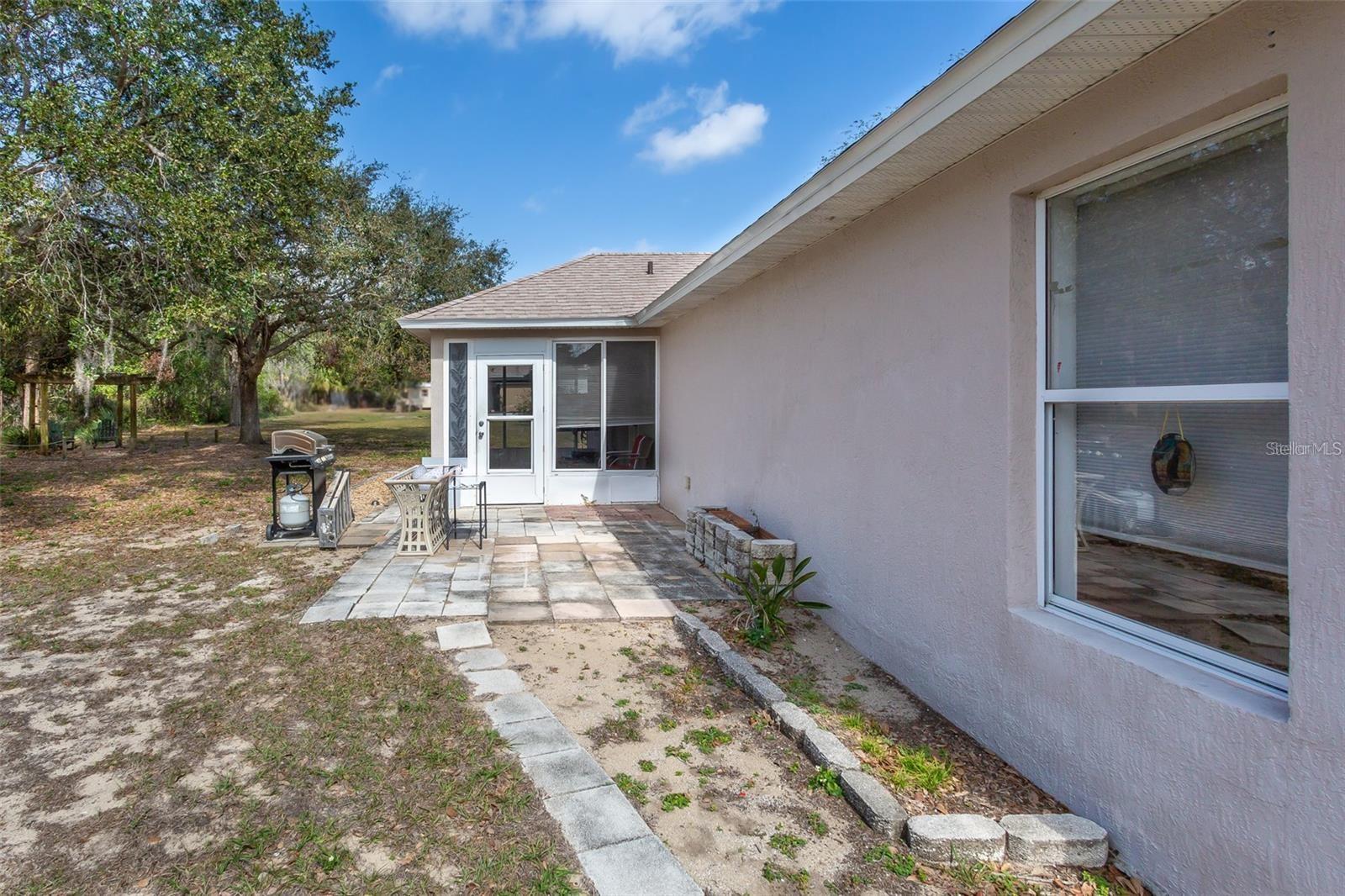 LEESBURG VILLAGE AT LAKE POINT LT 66 PH 05 - Residential