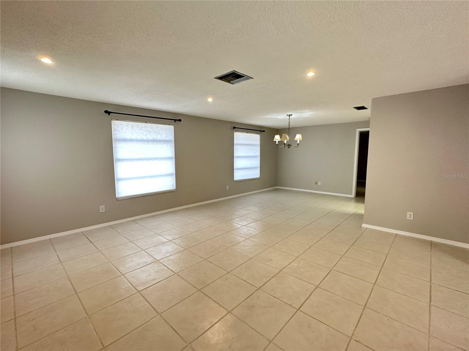 PATTY ANN ACRES - Residential Lease