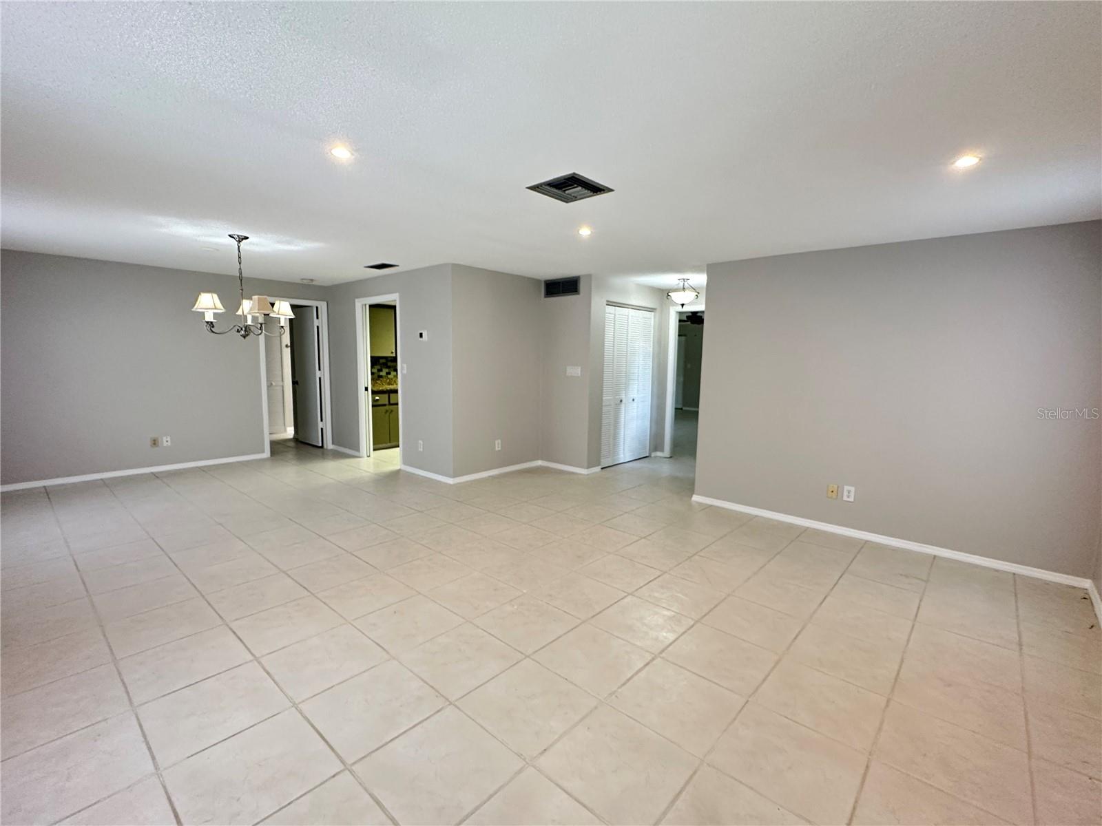 PATTY ANN ACRES - Residential Lease