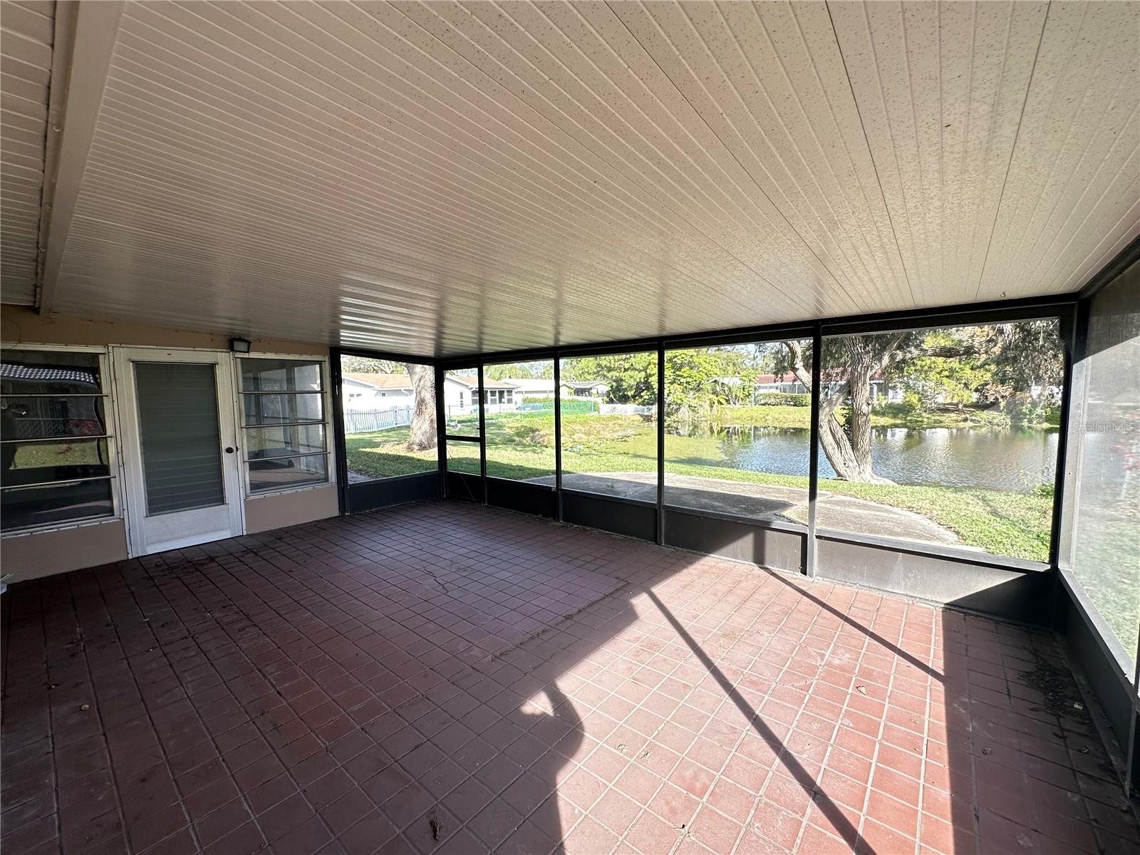 PATTY ANN ACRES - Residential Lease