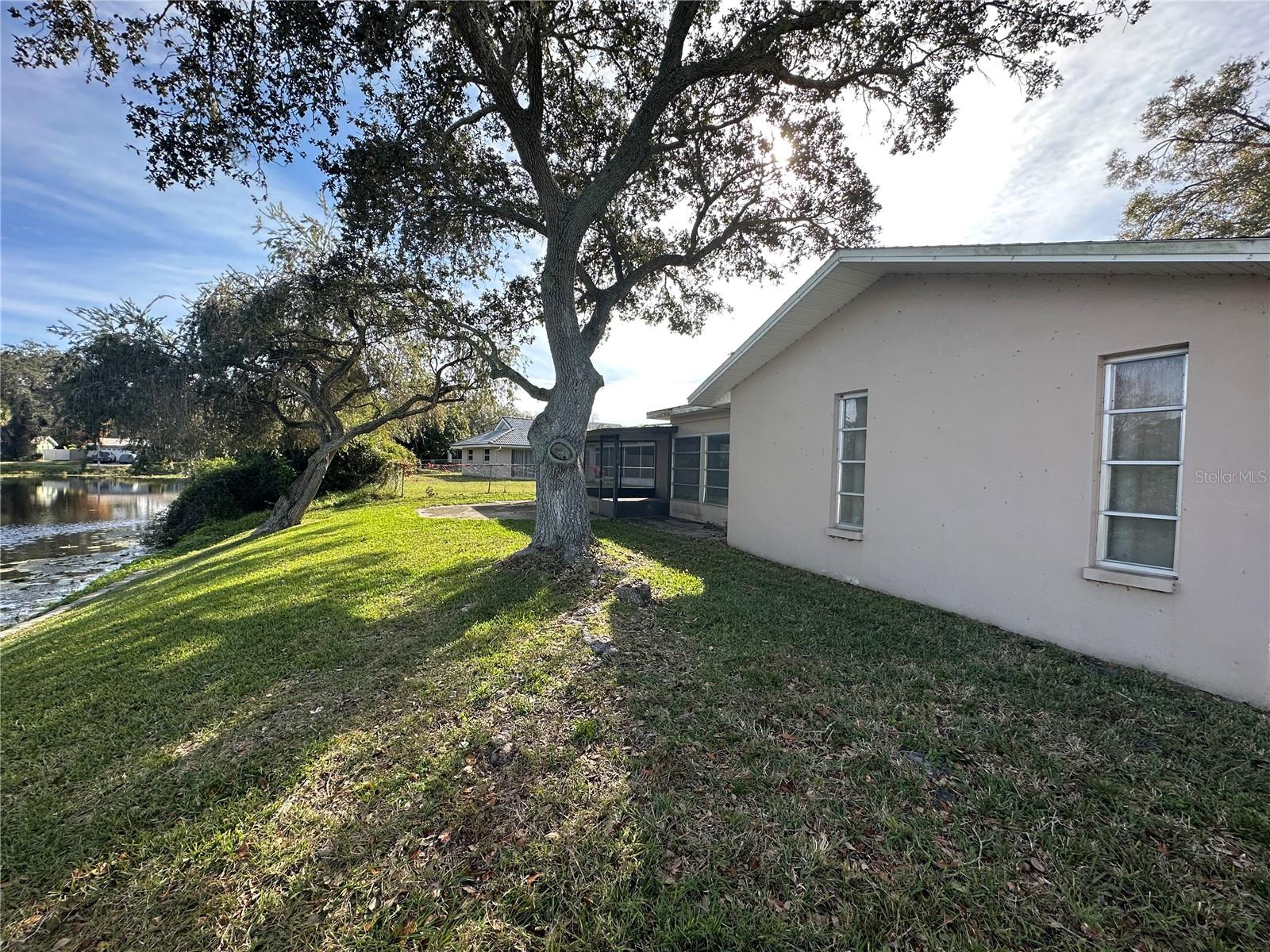 PATTY ANN ACRES - Residential Lease