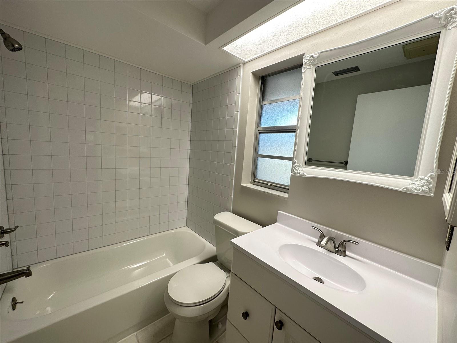 PATTY ANN ACRES - Residential Lease