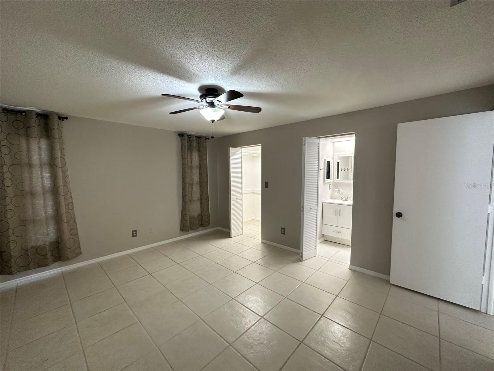 PATTY ANN ACRES - Residential Lease