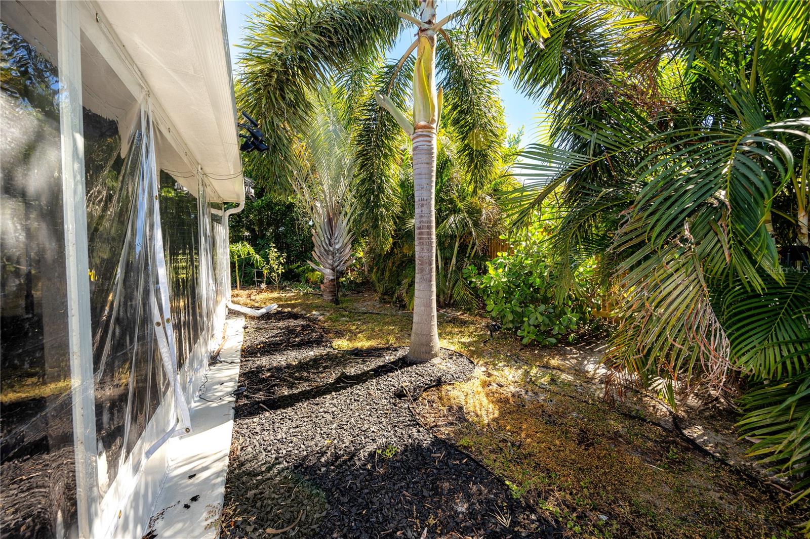 MONTCLAIR LAKE ESTATES - Residential