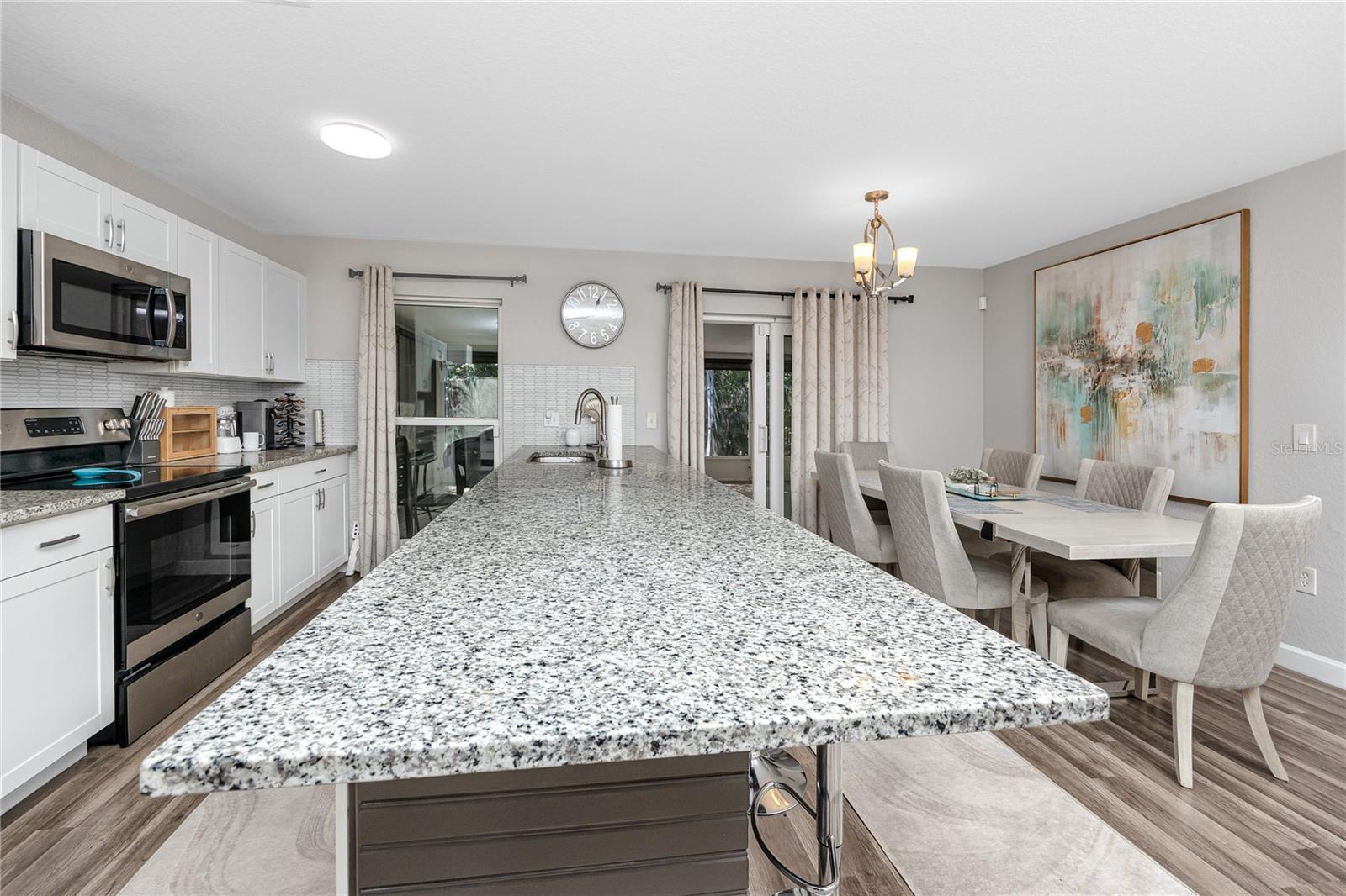 MONTCLAIR LAKE ESTATES - Residential