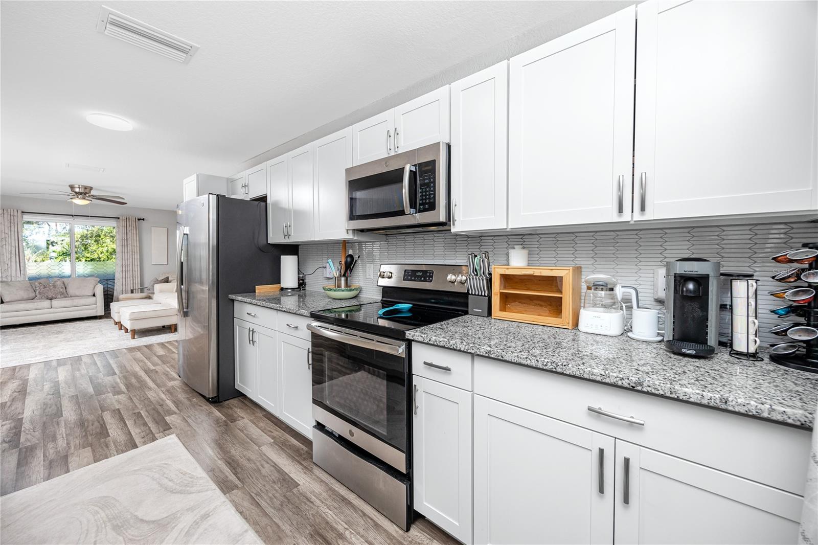 MONTCLAIR LAKE ESTATES - Residential