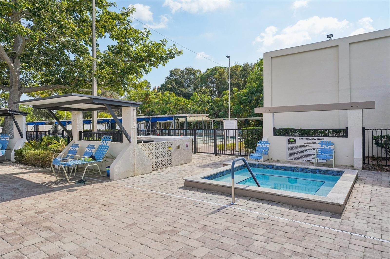 FIVE TOWNS OF ST PETE - Residential