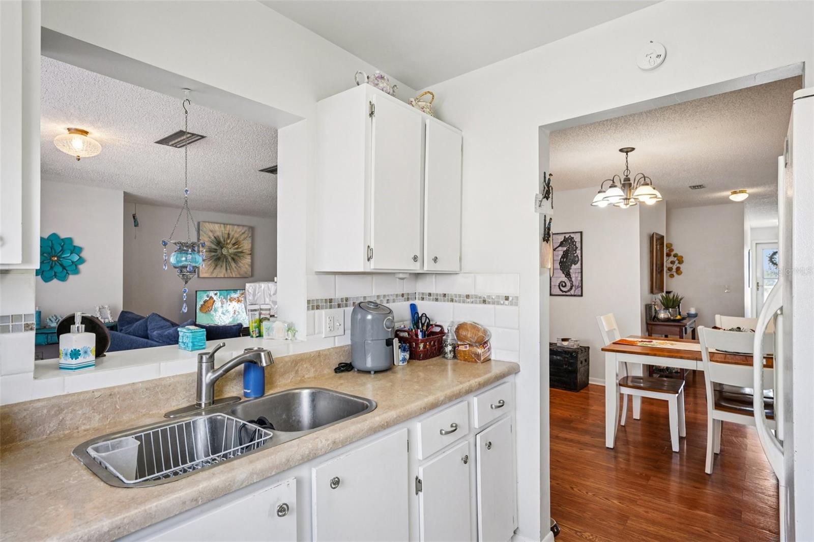 FIVE TOWNS OF ST PETE - Residential