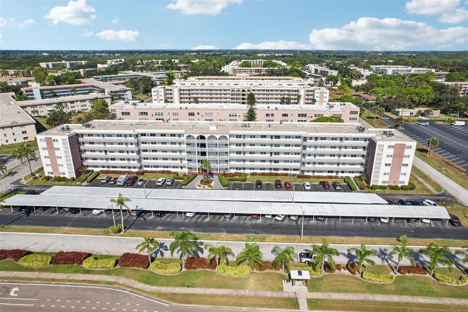 FIVE TOWNS OF ST PETE - Residential