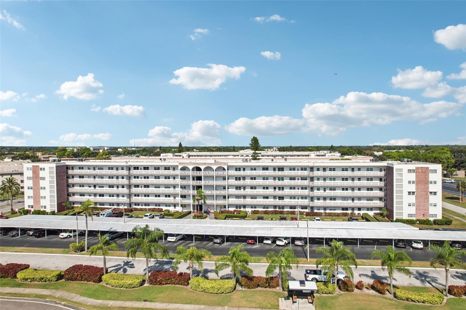 FIVE TOWNS OF ST PETE - Residential