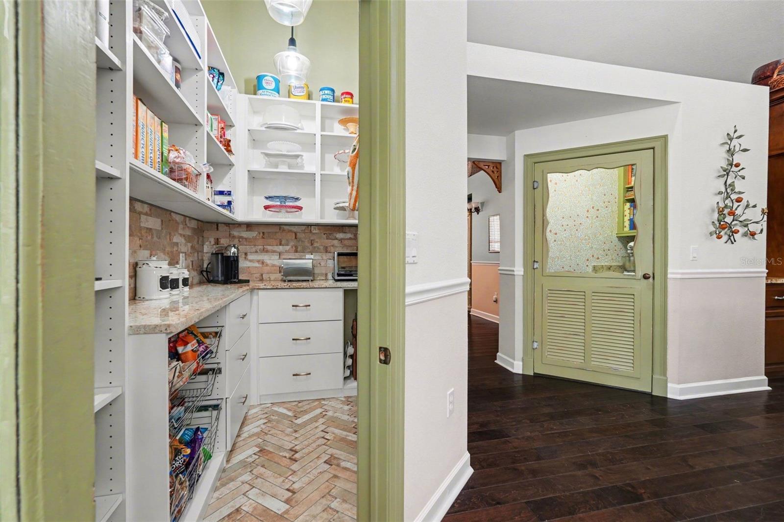 ARISTIDA PH 03 REP - Residential