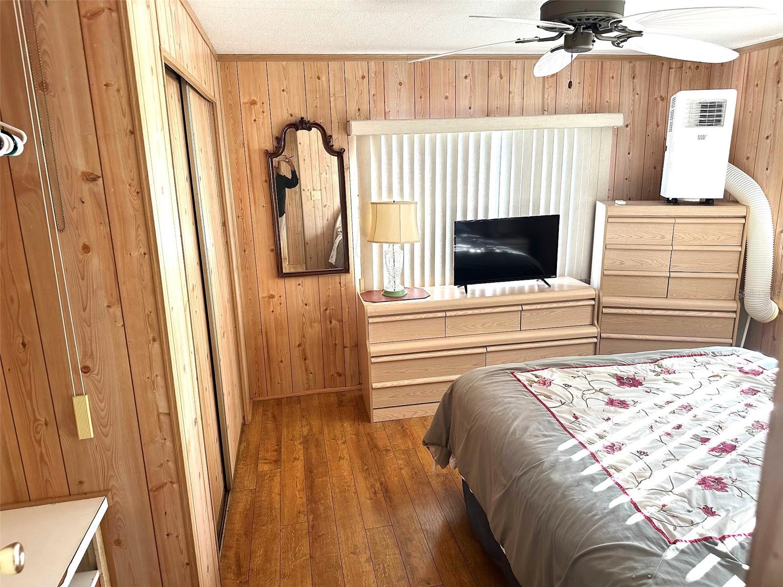 MAJESTIC PARK HOMES INC UNREC - Residential