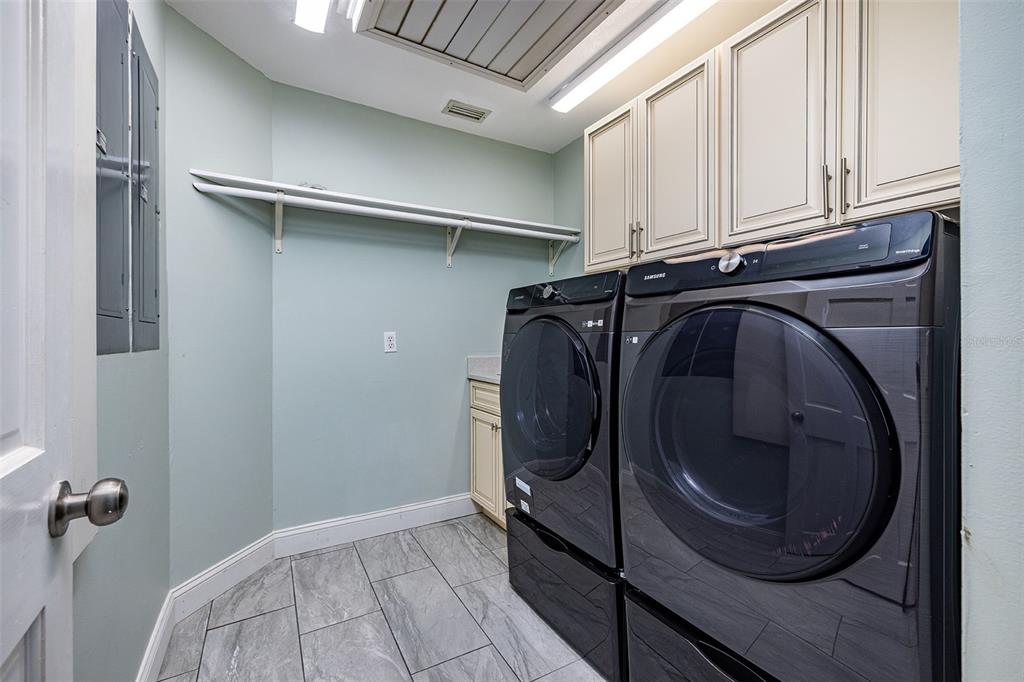 WALL SPGS - Residential