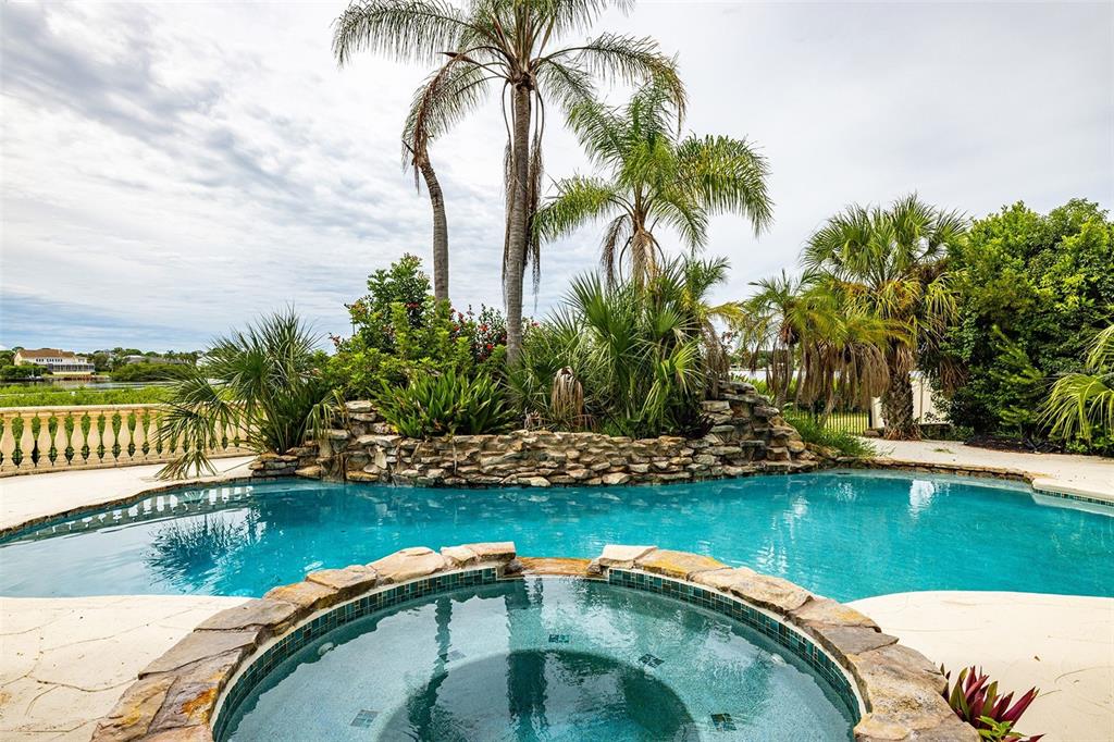 WALL SPGS - Residential