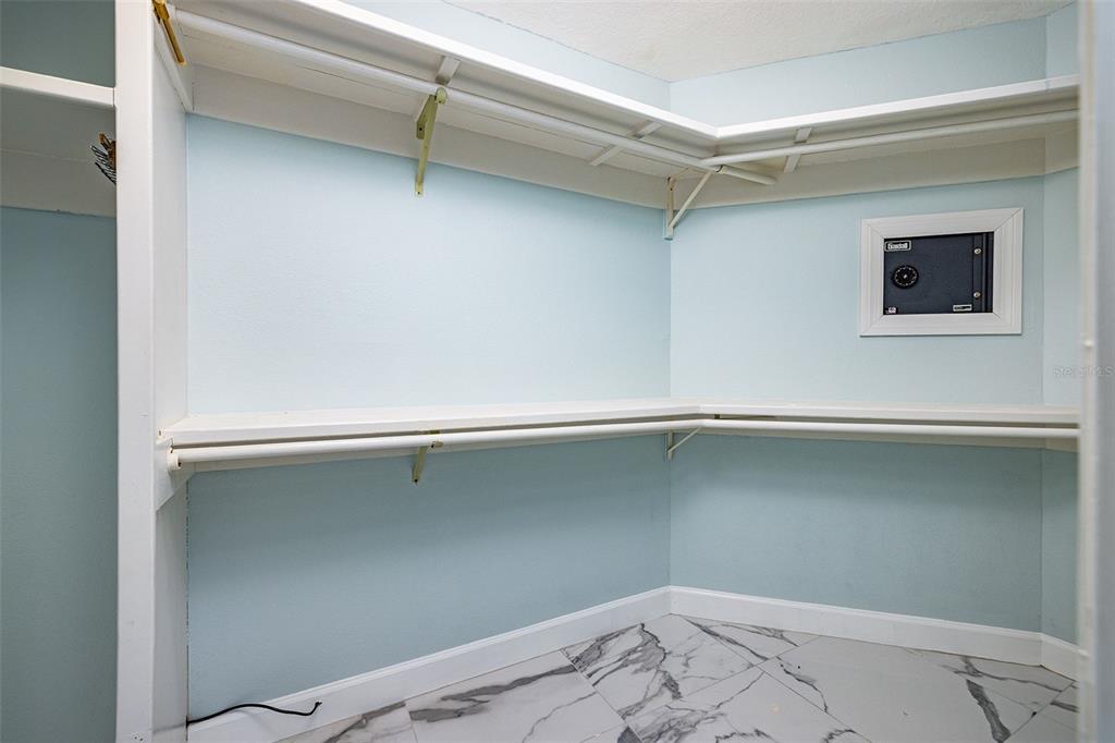 WALL SPGS - Residential