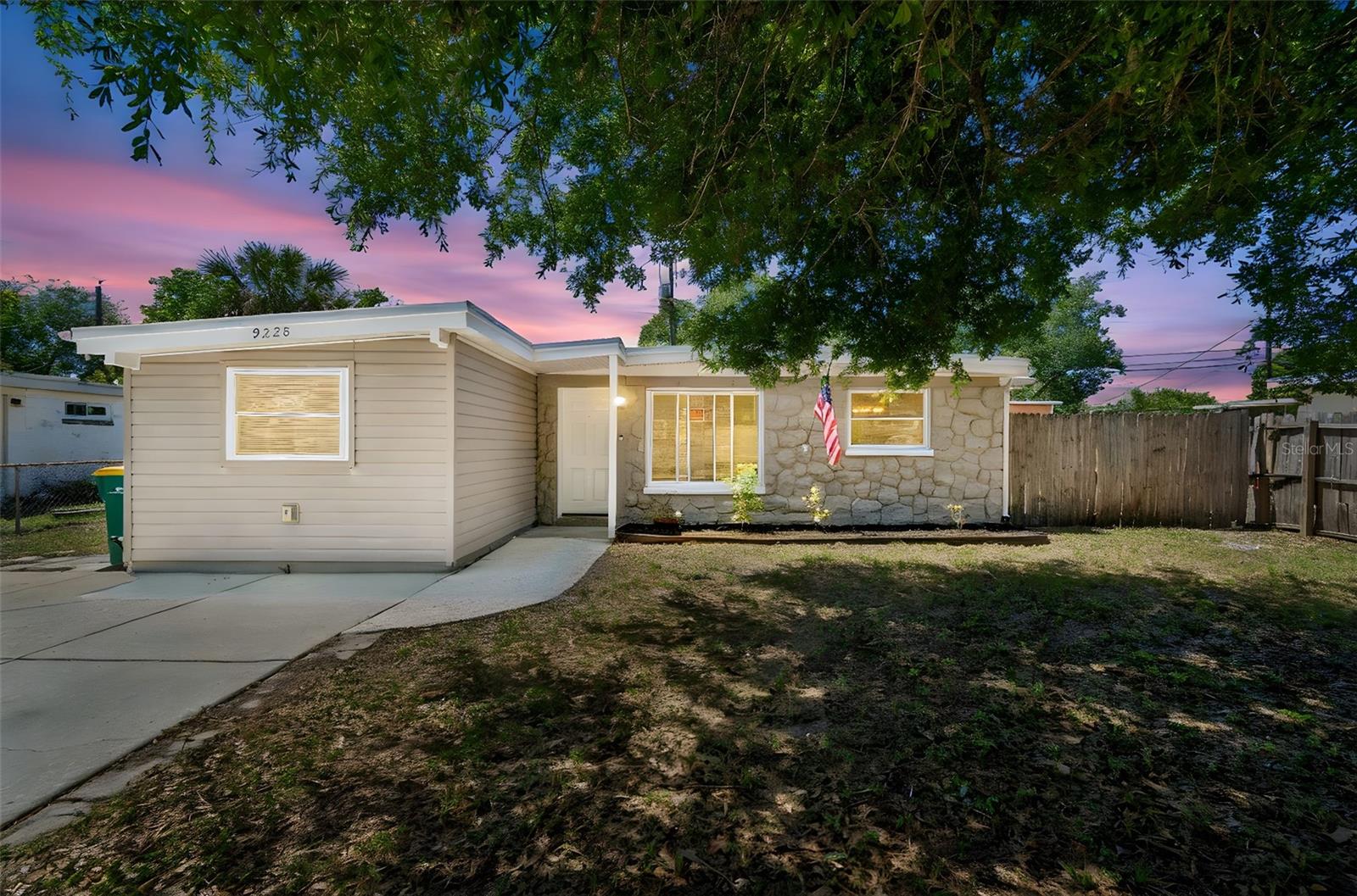 CRESTRIDGE 5TH ADD - Residential