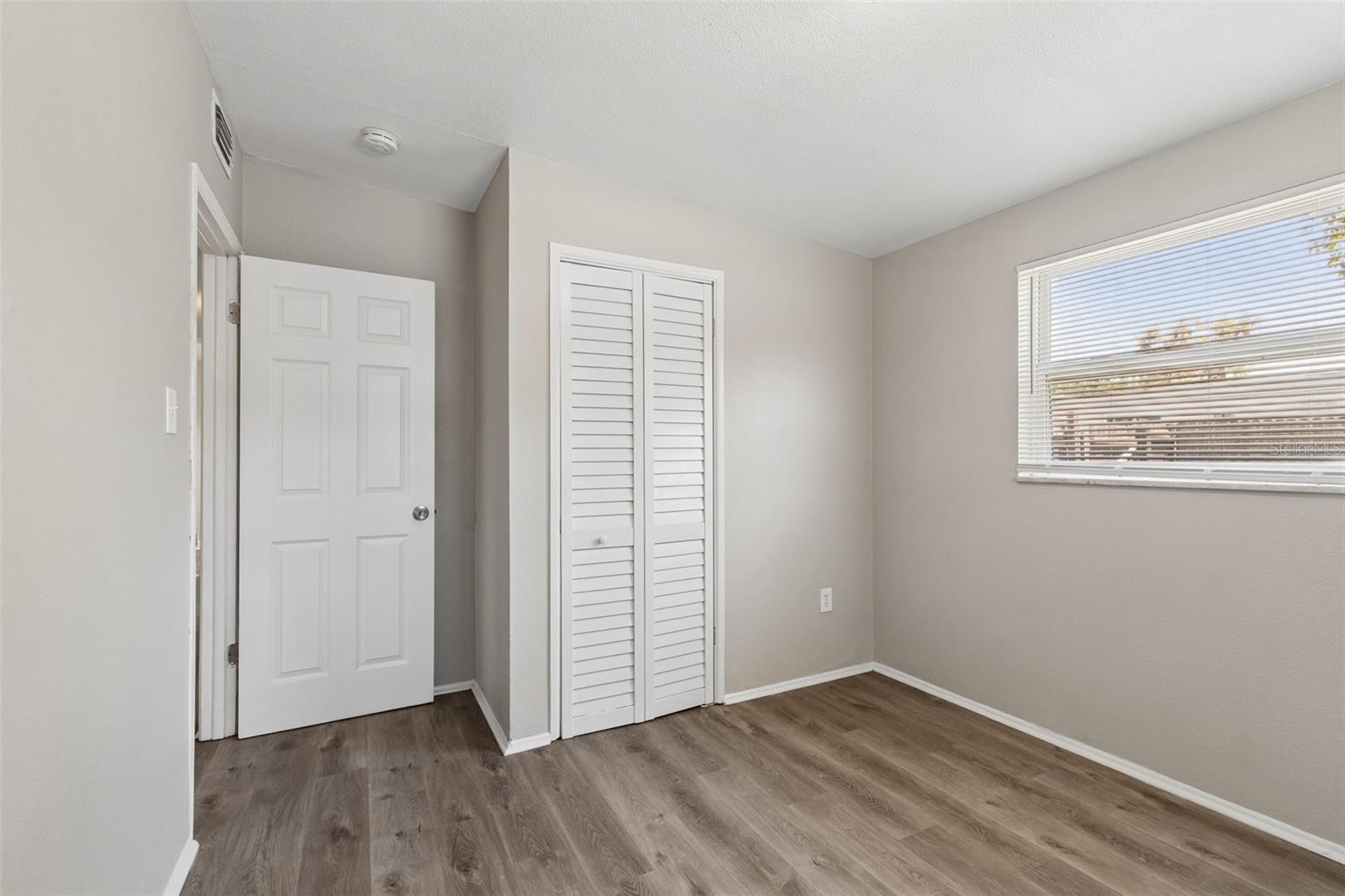 CRESTRIDGE 5TH ADD - Residential