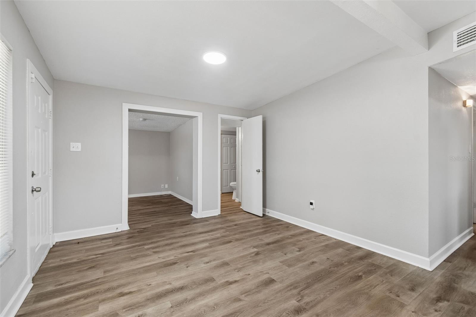 CRESTRIDGE 5TH ADD - Residential