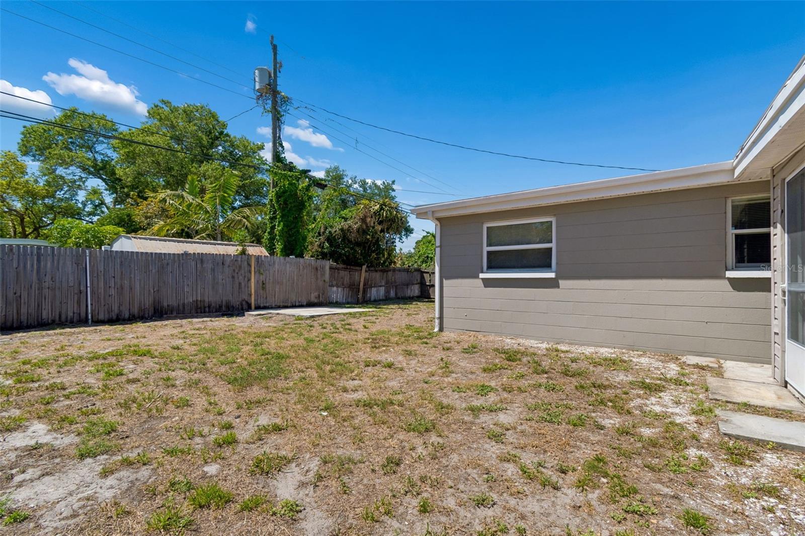 CRESTRIDGE 5TH ADD - Residential