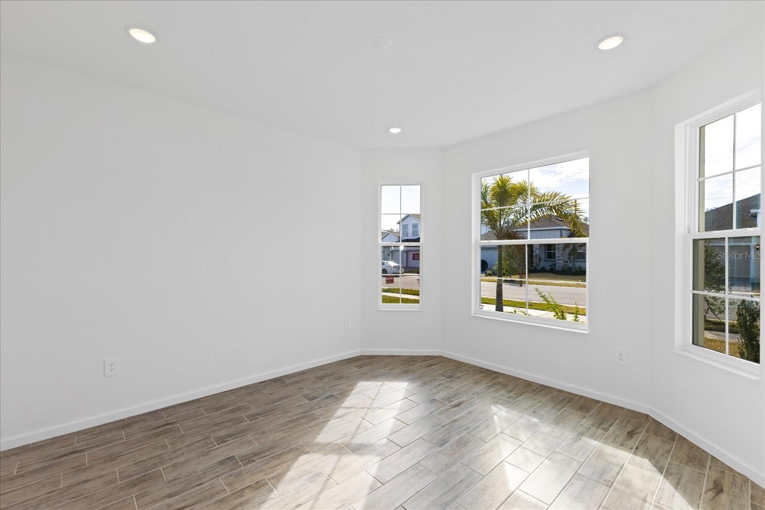 BRIGHTON JACARANDA - Residential