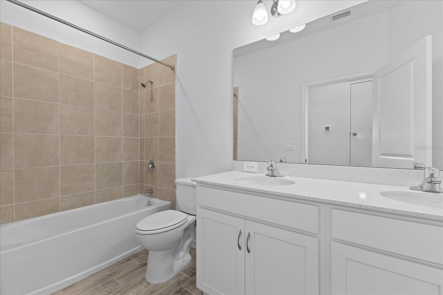 BRIGHTON JACARANDA - Residential