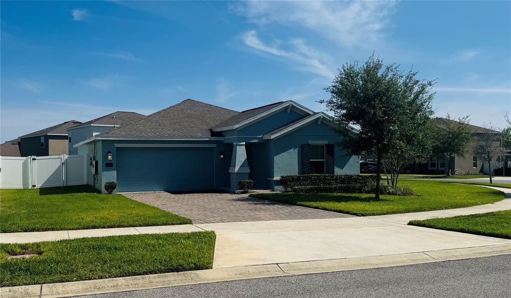 Photo of 38 White Horse Way, Groveland, FL 34736 (MLS # O6391596)