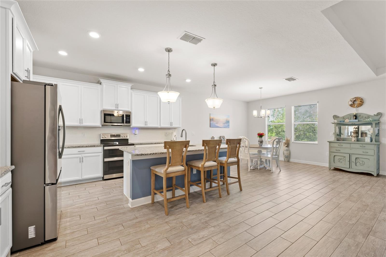 STONEYBROOK HILLS UN #2 - Residential